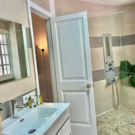 Brisas 1 By Sunhousescanarias