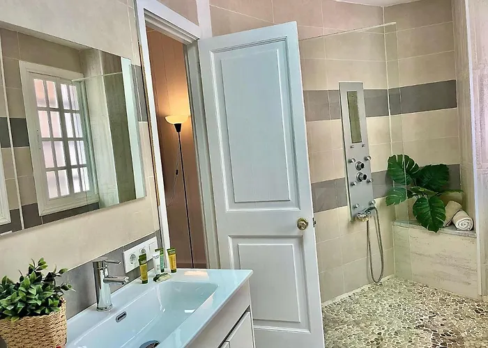 Brisas 1 By Sunhousescanarias