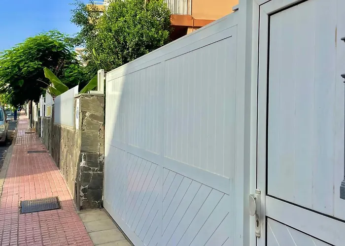 Brisas 1 By Sunhousescanarias Apartamento *